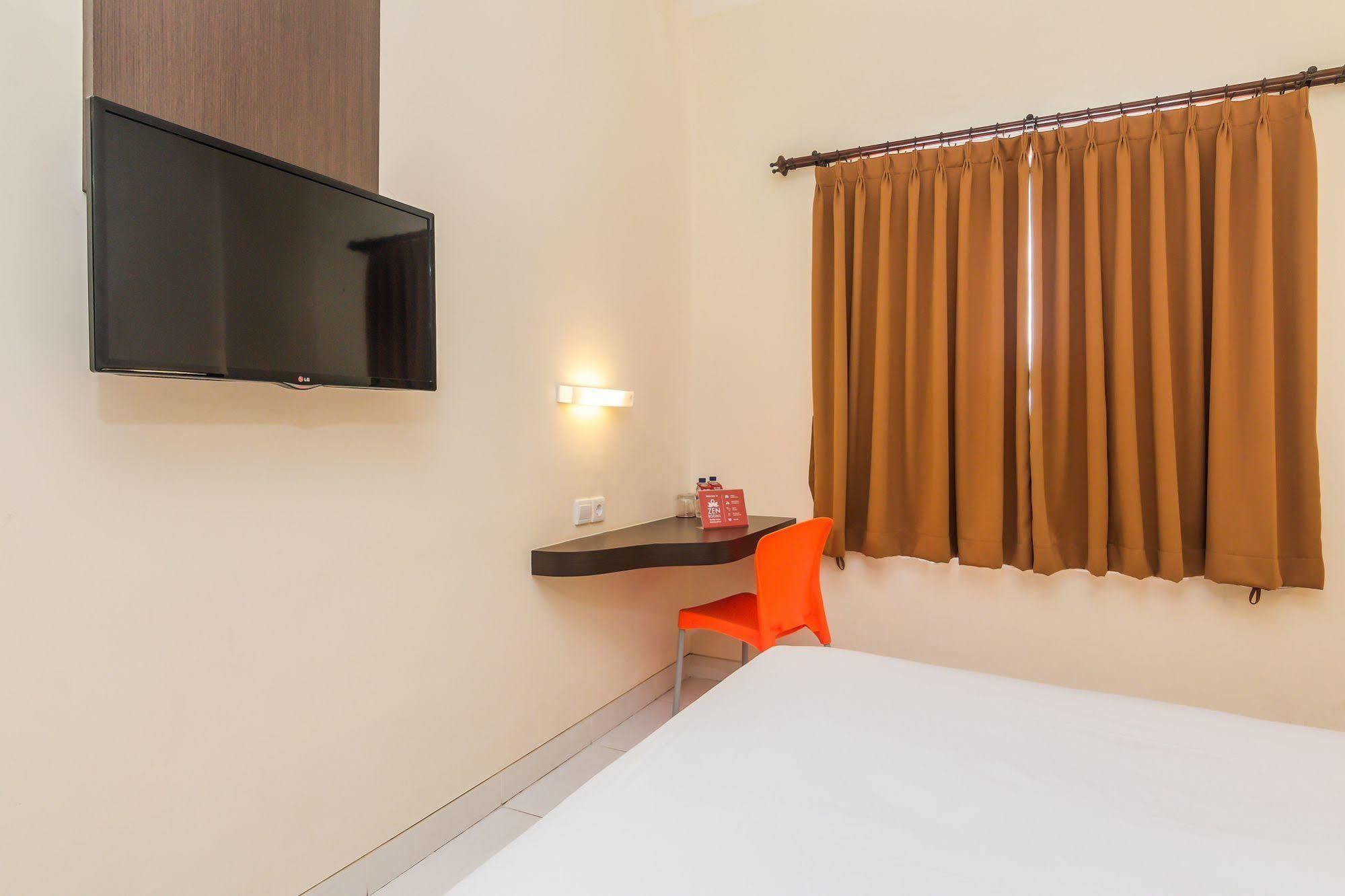 Zen Rooms Legian Sri Laksmi Seminyak Buitenkant foto